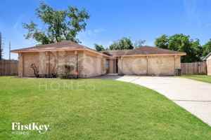 featured image of 8634 Huntermoor Cir
