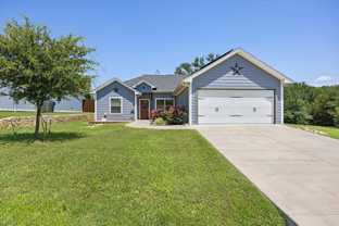 2206 Navasota St - Photo 1 of 1