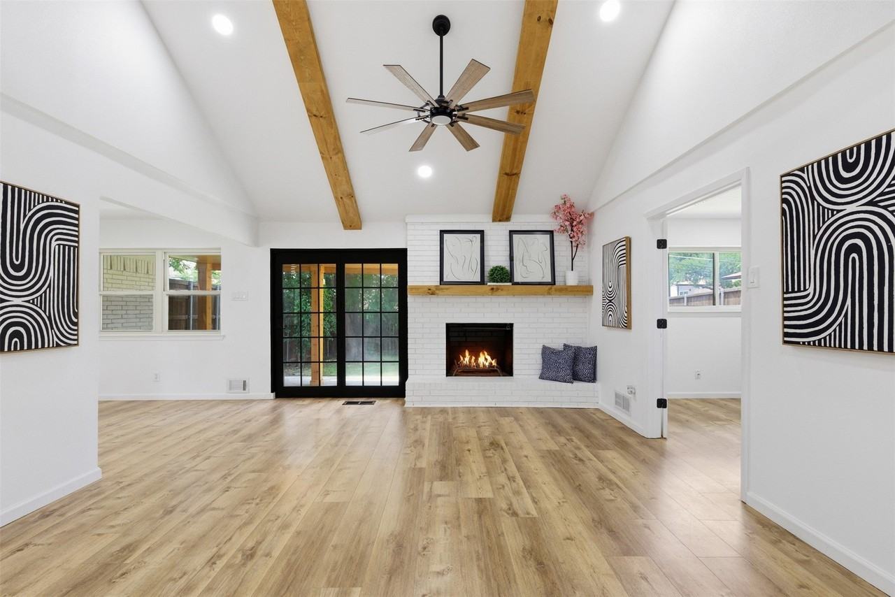 11022 Ferndale Rd - Photo 3 of 26