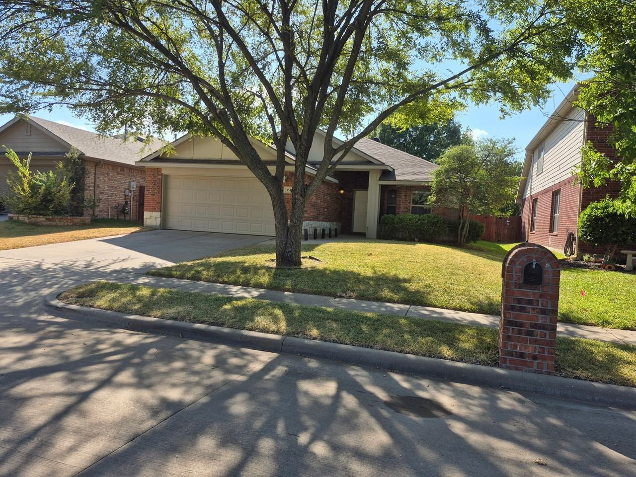 3516 Goldstone Dr - Photo 2 of 26