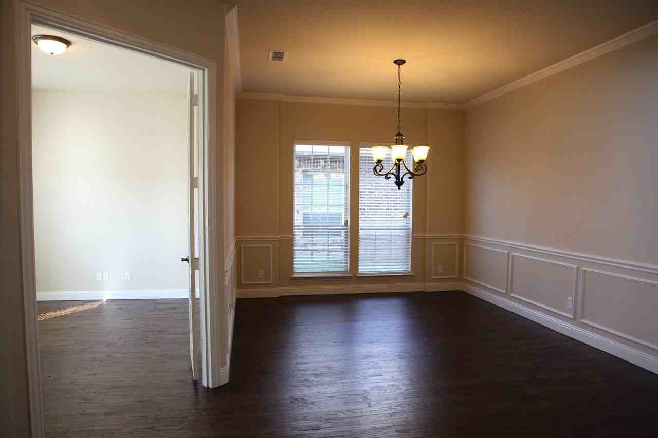 2025 Menominee Dr - Photo 6 of 35