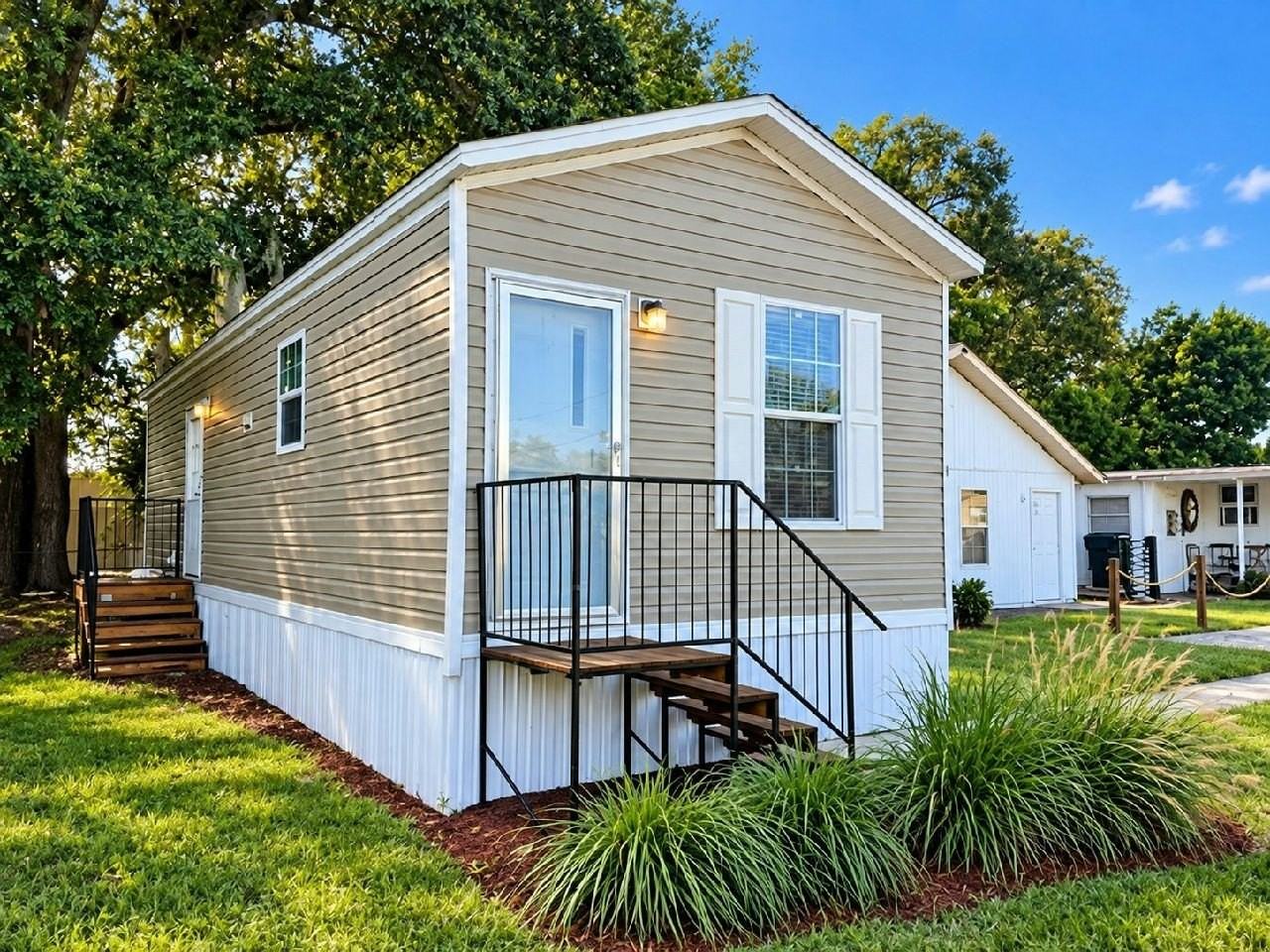 2245 New Tampa Hwy #9