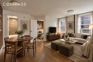 150 E 3rd St #3D - Photo 1 of 1