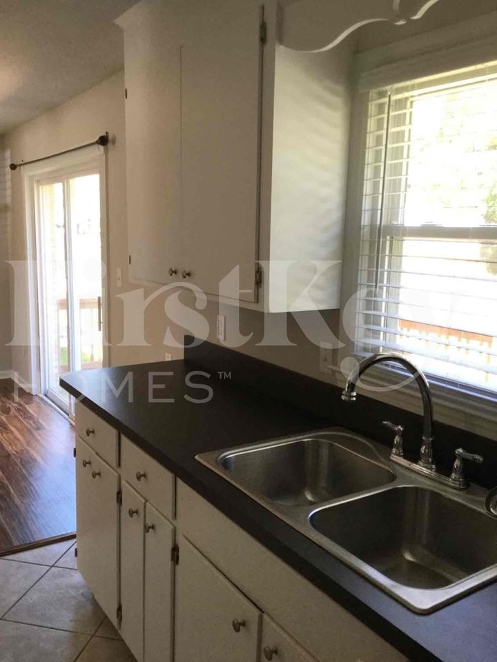 628 Schooner Rd - Photo 7 of 18