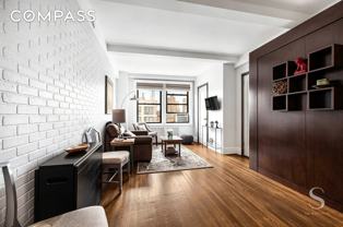 457 W 57th St #1103 - Photo 1 of 1