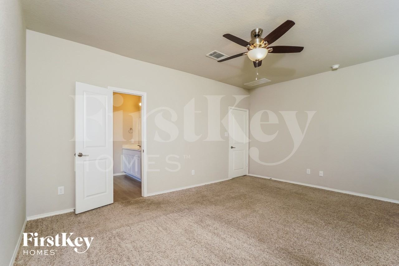 5232 Honeyflower - Photo 7 of 16
