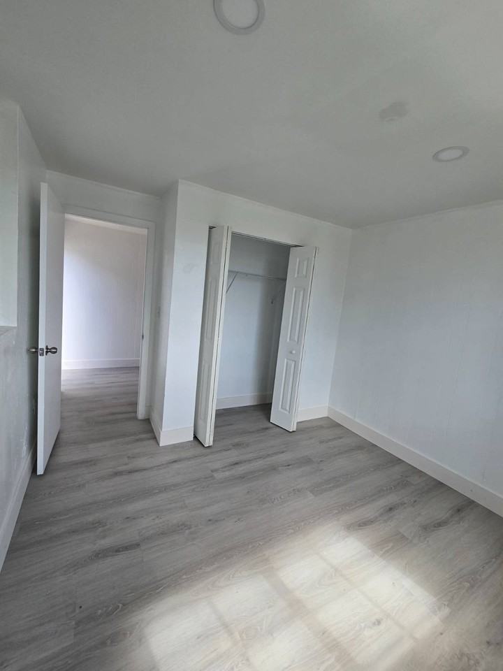 3325 E 3rd Ave #2 - Photo 3 of 4
