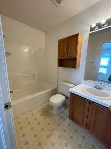 421 Poppy Ln - Photo 7 of 25
