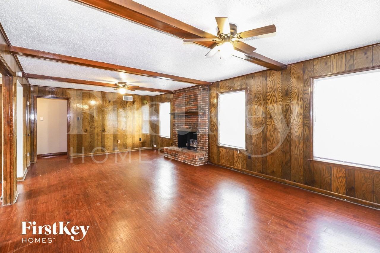4364 Hunt Cliff Trce - Photo 5 of 15