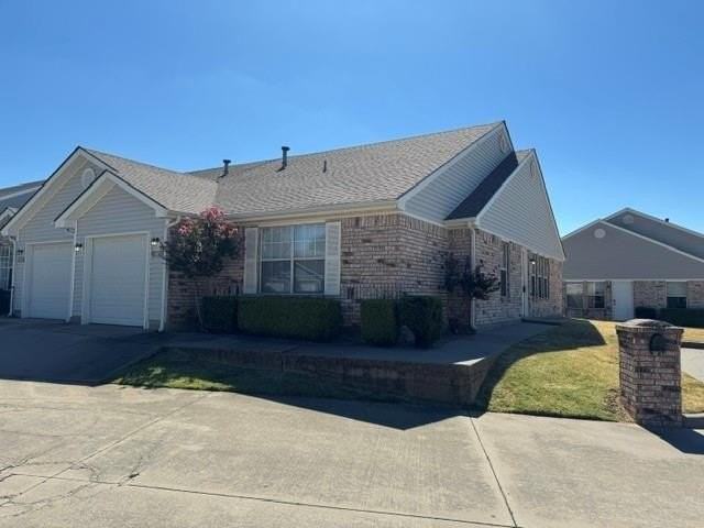 1617 High Cir