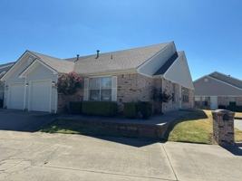 featured image of 1617 High Cir