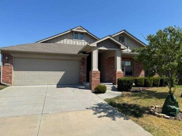 727 Mossy Rd - Photo 2 of 33
