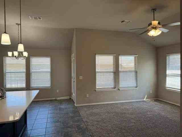 727 Mossy Rd - Photo 4 of 33