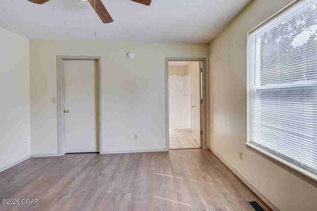 1653 Mayberry Dr - Photo 7 of 13
