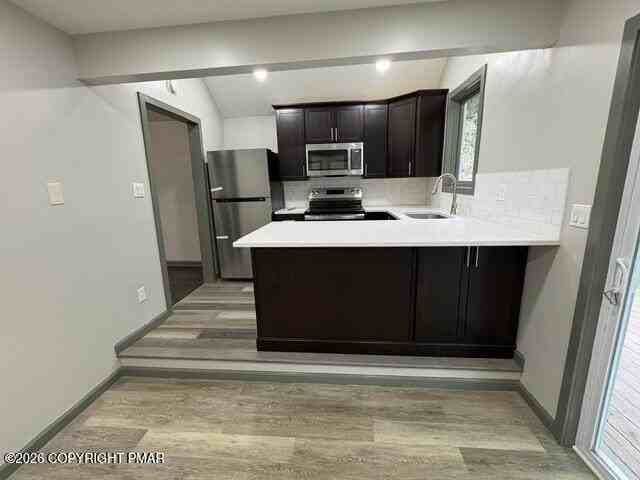 924 Wooddale Rd - Photo 7 of 28