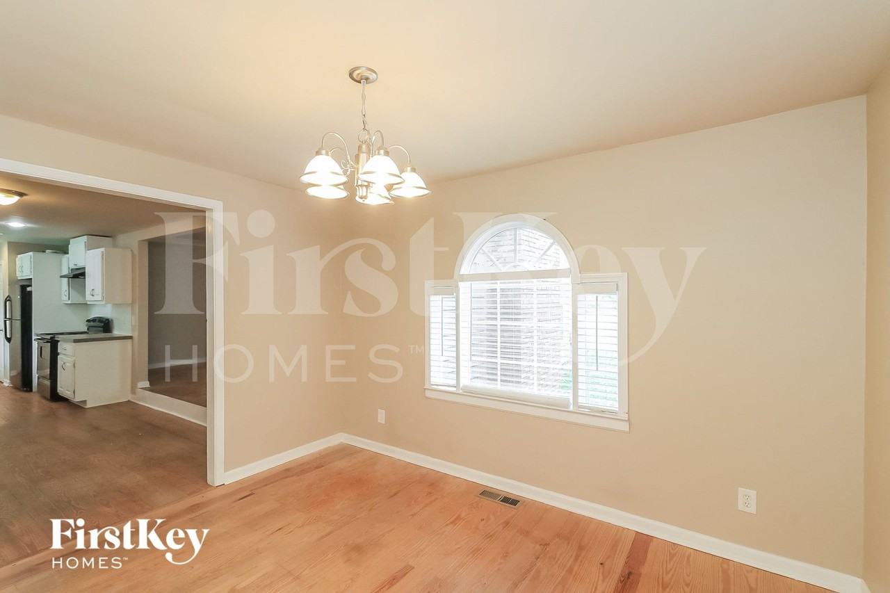 36 Lowery Rd - Photo 5 of 15