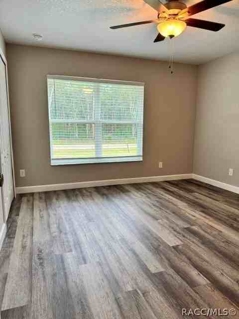 8534 N Wallingford Ave - Photo 7 of 12