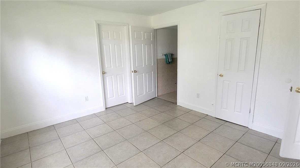 1125 Hemlock Cir - Photo 6 of 12