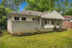 21721 Sussex St - Photo 1 of 1
