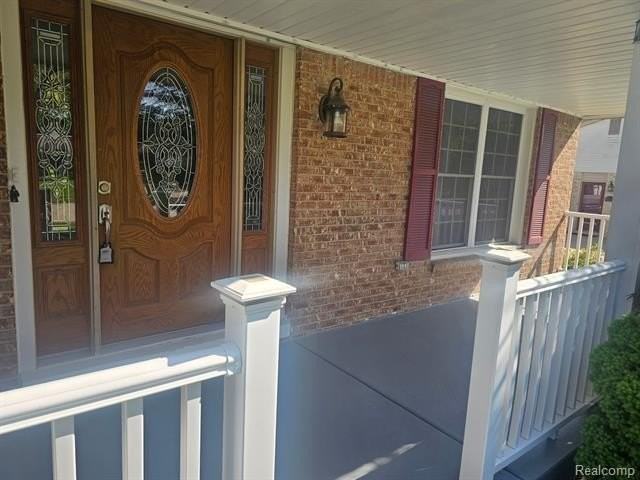 1614 Caliper Dr - Photo 3 of 14