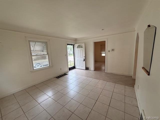 6005 Kendal St - Photo 3 of 12