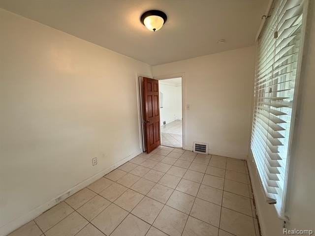 6005 Kendal St - Photo 5 of 12
