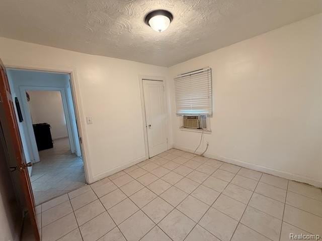 6005 Kendal St - Photo 6 of 12