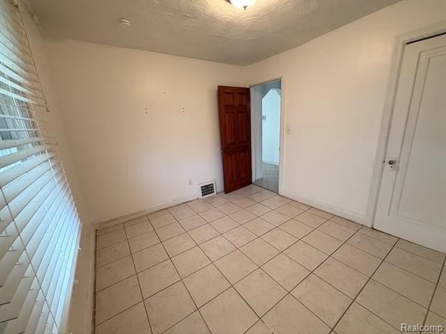 6005 Kendal St - Photo 7 of 12