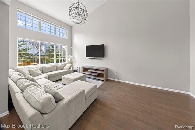 29349 Douglas Dr - Photo 5 of 40