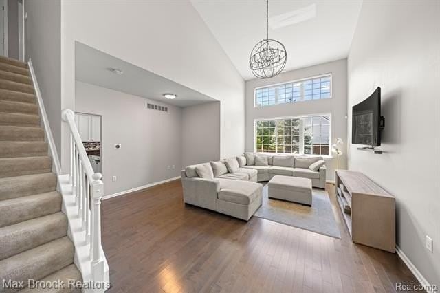 29349 Douglas Dr - Photo 7 of 40