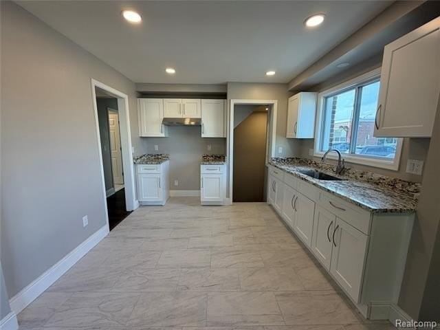 6919 Archdale St - Photo 5 of 32