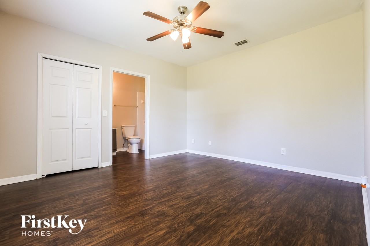 2606 Atwater Dr - Photo 6 of 15