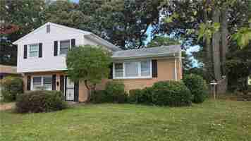 featured image of 816 Benjamin Pl