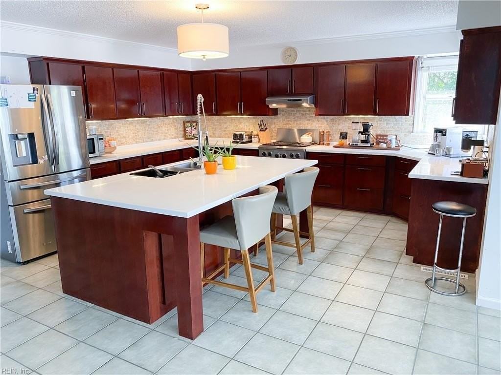 1113 Canavos Ct - Photo 6 of 20