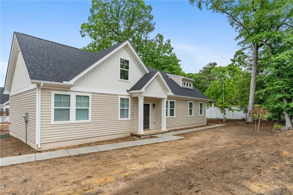 3871A Strawberry Plains Rd - Photo 2 of 22