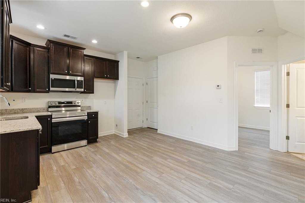 3867B Strawberry Plains Rd #B - Photo 6 of 16