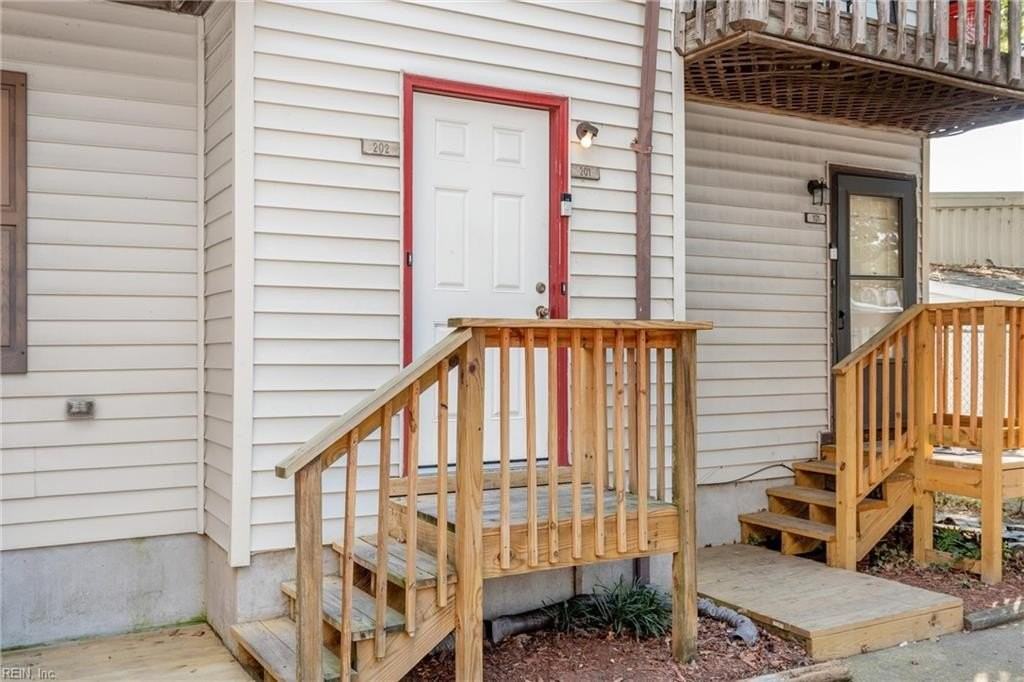 225 A View Ave #202 - Photo 4 of 23