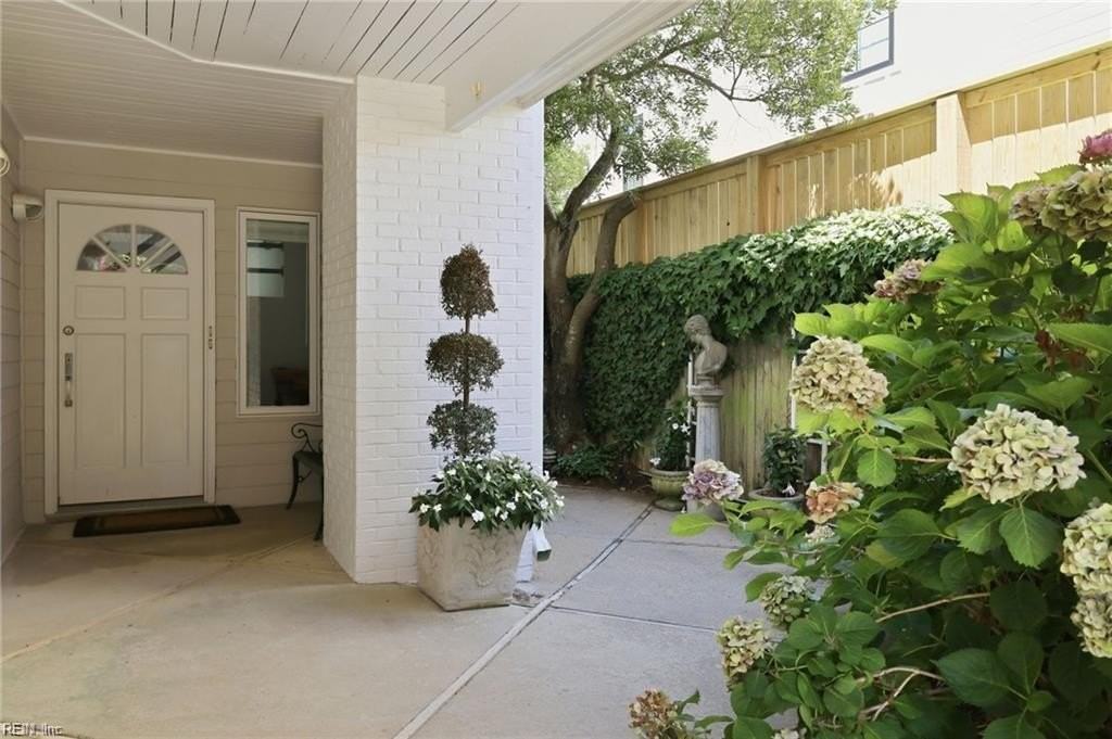 109 71st St #A - Photo 2 of 50