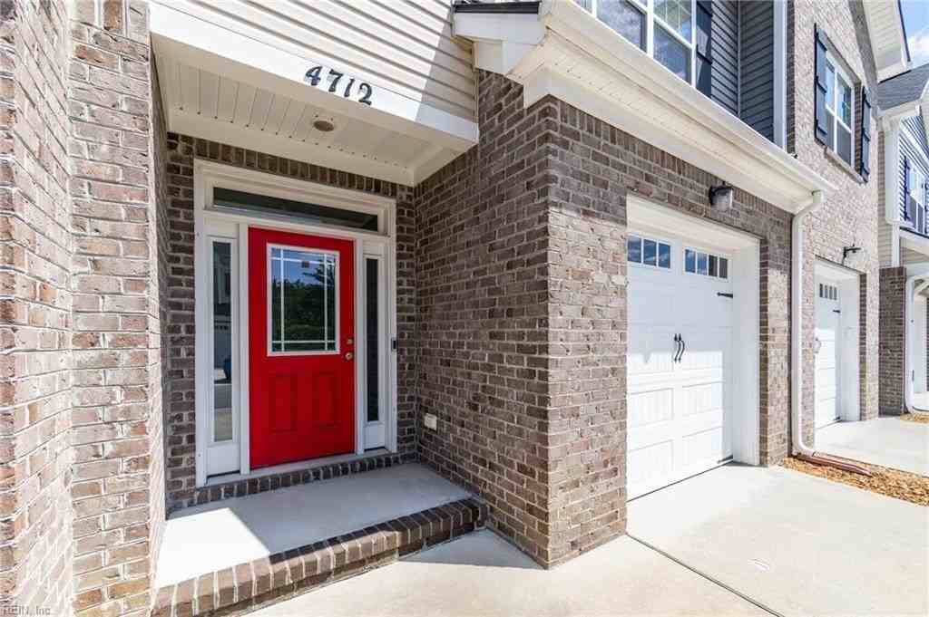 4712 Kilby Dr #17 - Photo 2 of 50