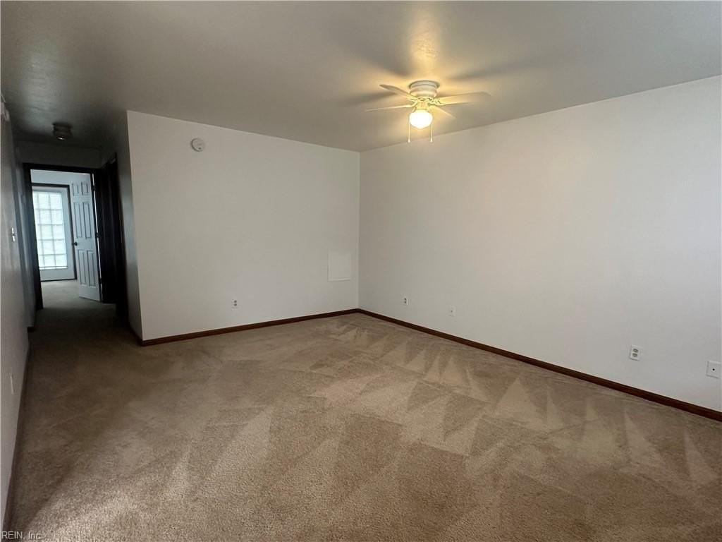 3301 Clover Meadows Dr - Photo 4 of 11