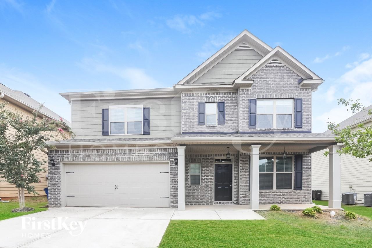 1247 Heartwood Ave
