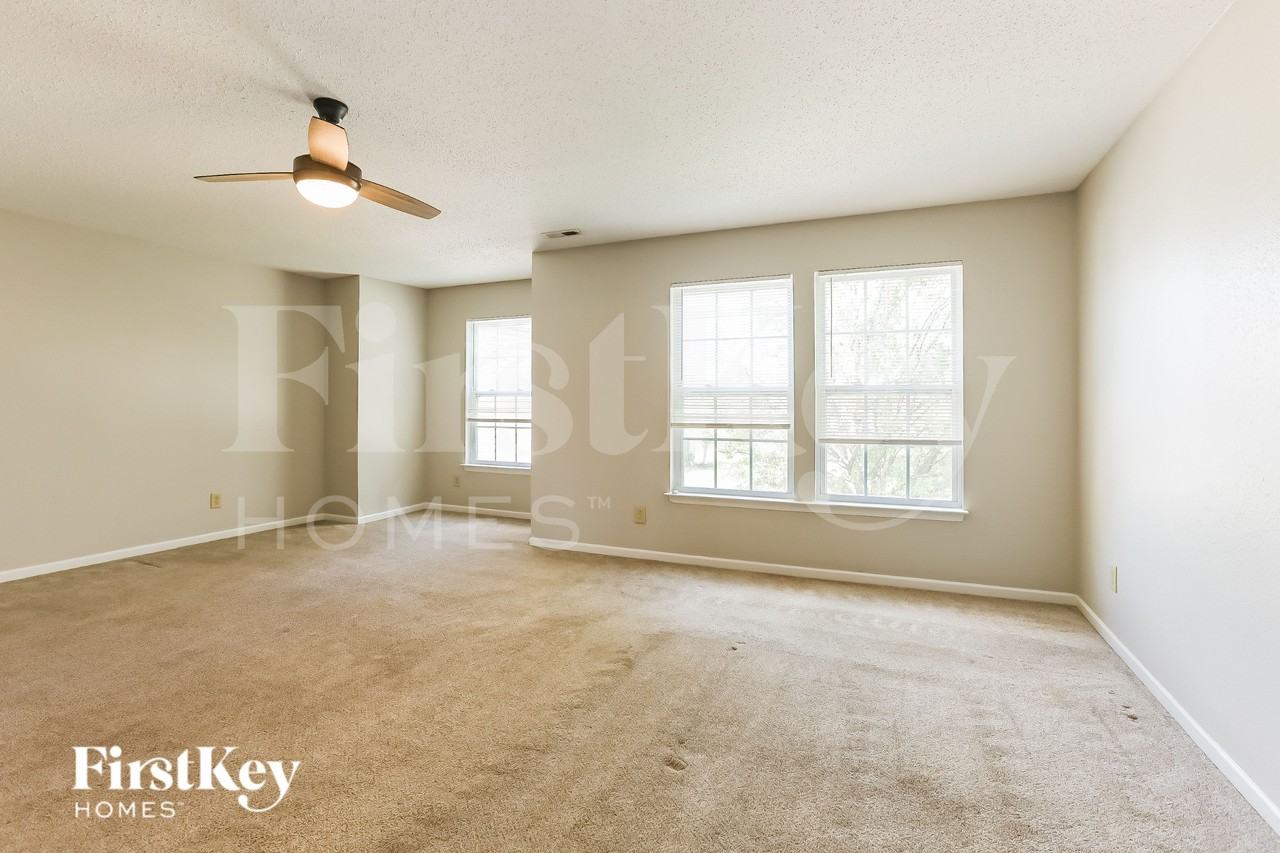 10363 Lee Stewart Ln - Photo 7 of 16
