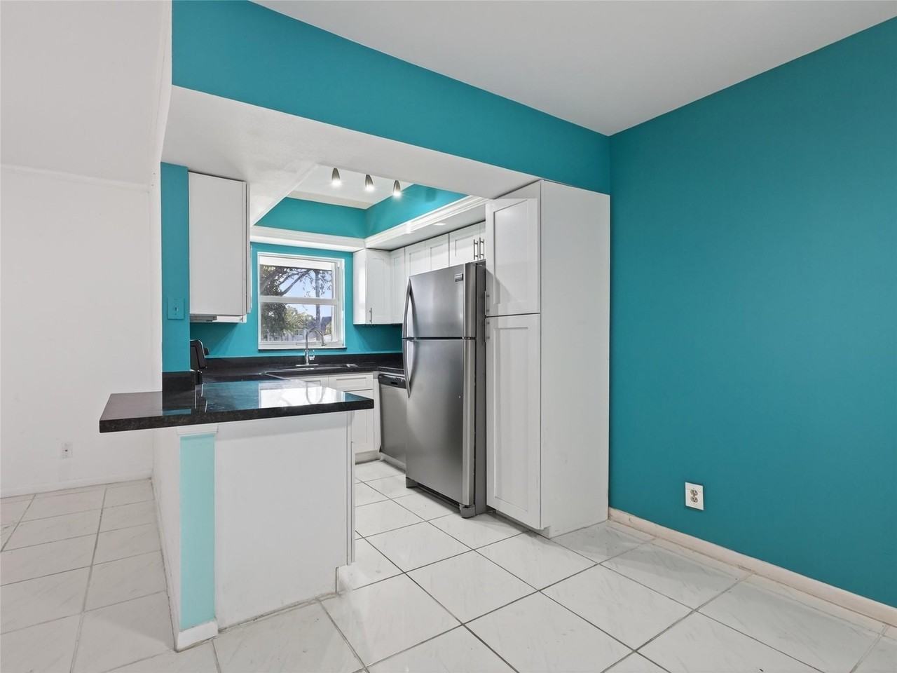 8400 W Sample Rd #203 - Photo 3 of 31