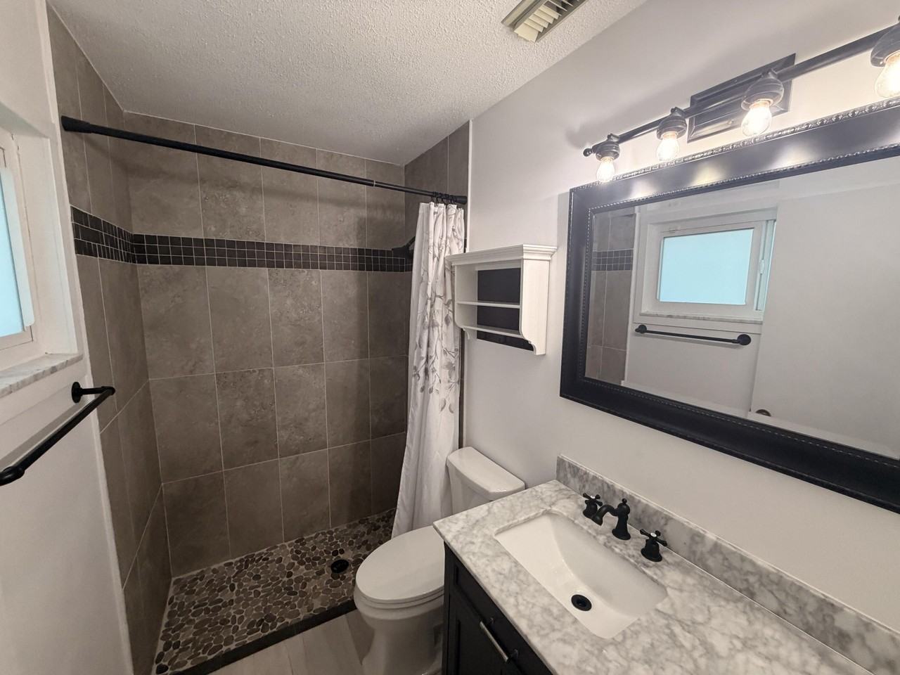 286 Sw Kentwood Rd - Photo 7 of 11