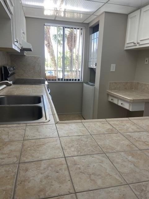 2786 Tennis Club Dr #205 - Photo 5 of 15