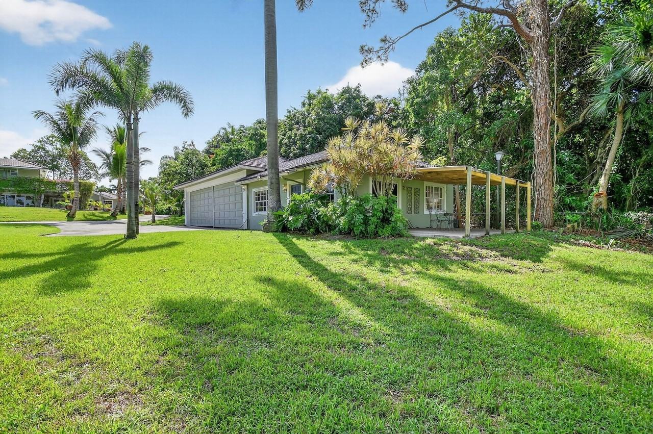 6225 Pine Dr - Photo 4 of 40