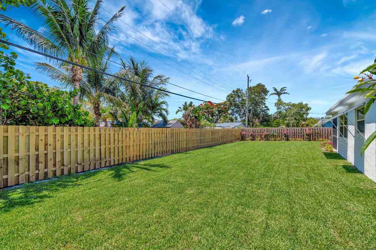 713 Gumtree Rd - Photo 5 of 38
