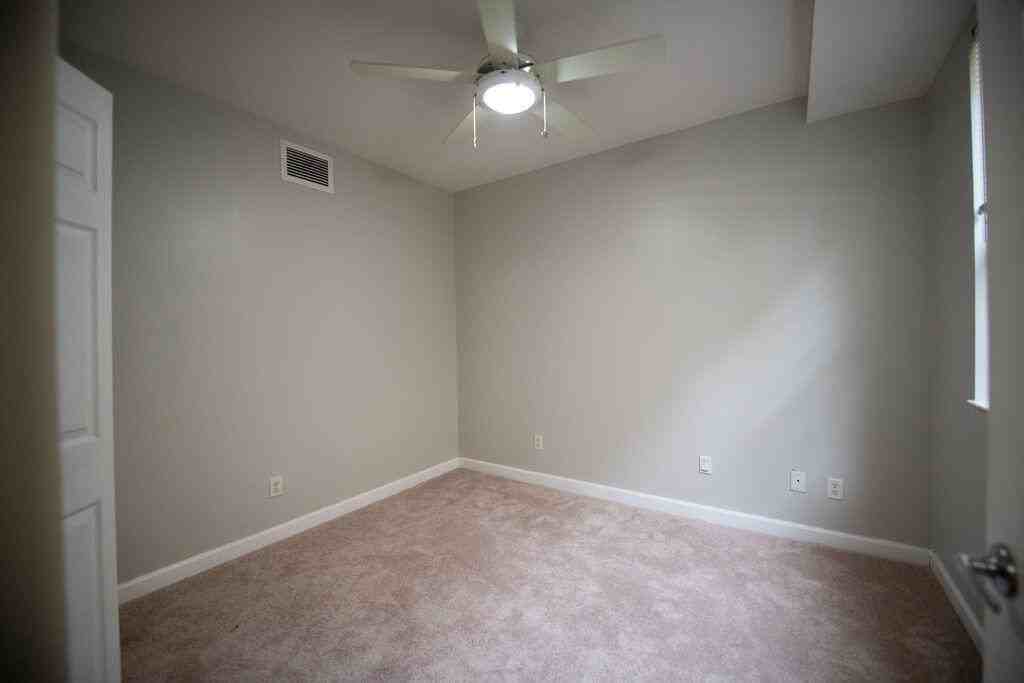 2326 Vintage Cir - Photo 7 of 50