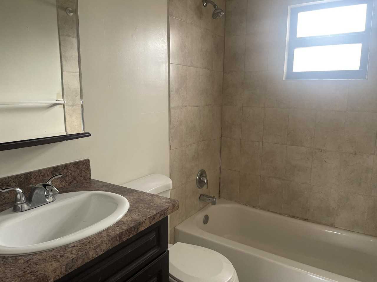 2830 Avenue S #D1 - Photo 4 of 5