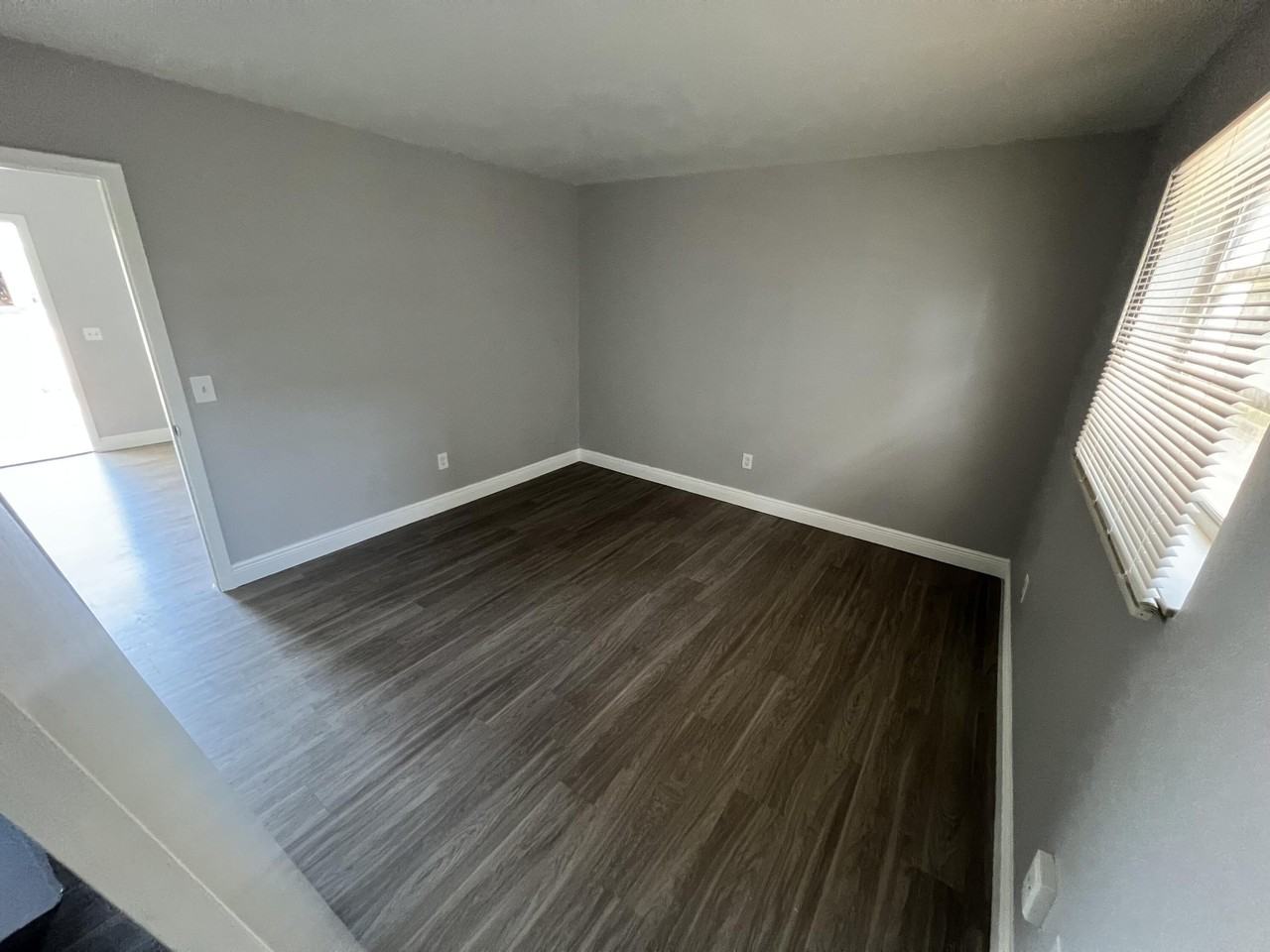 1502 N Federal Hwy #2 - Photo 5 of 8